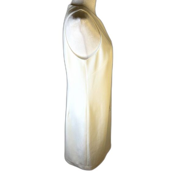 Betsy Johnson Dress Wm's 8 White Sheath Dress W/Embroidered Flowers Fully Lined - Picture 7 of 12